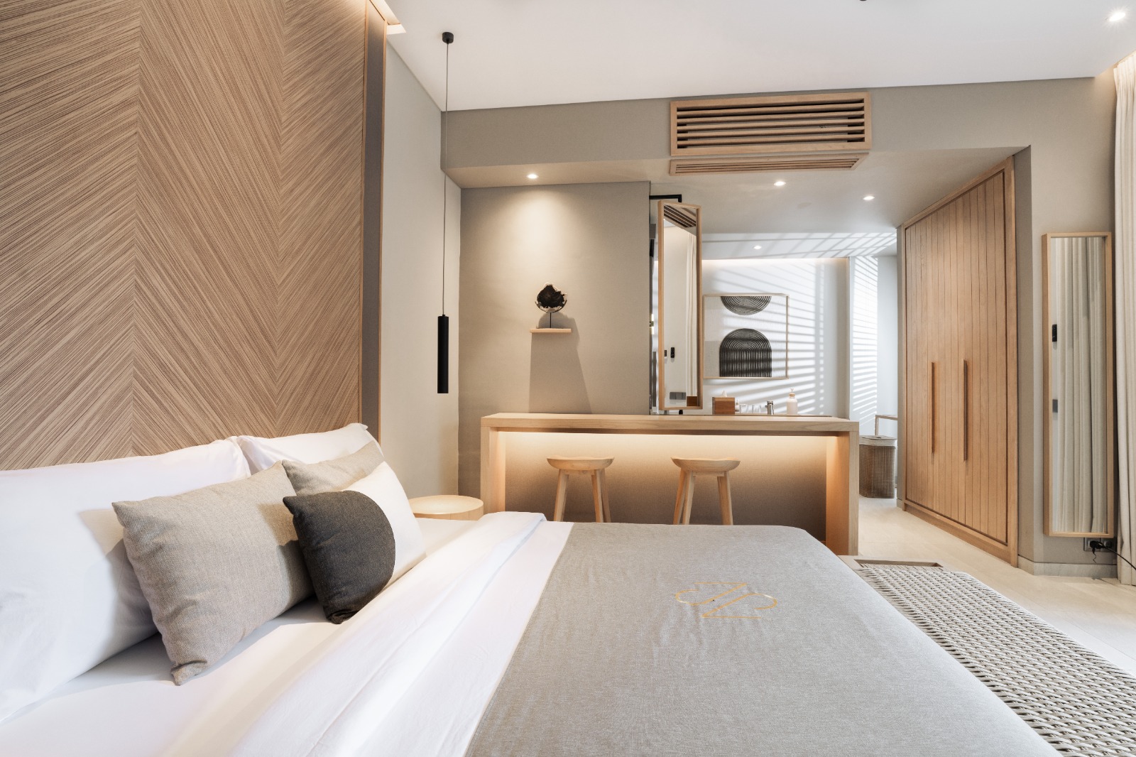 Bedroom vanity and joinery detail